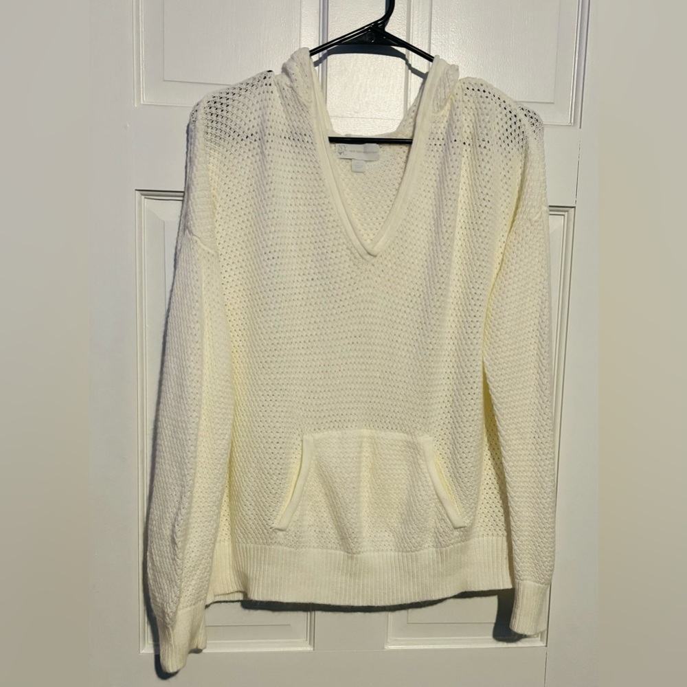 Women’s NY and Company hoodie sweater size XL